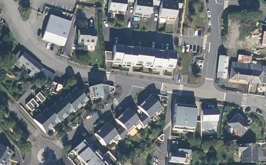 Vue aérienne du Mini-giratoire n°268864599