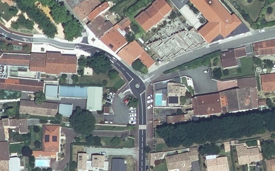 Vue aérienne du Mini-giratoire n°269221725