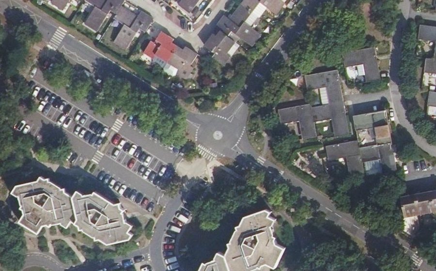Vue aérienne du Mini-giratoire n°271446037