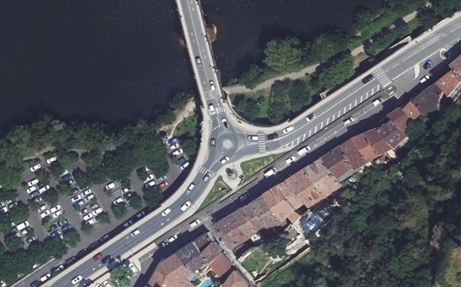 Vue aérienne du Mini-giratoire n°272883866