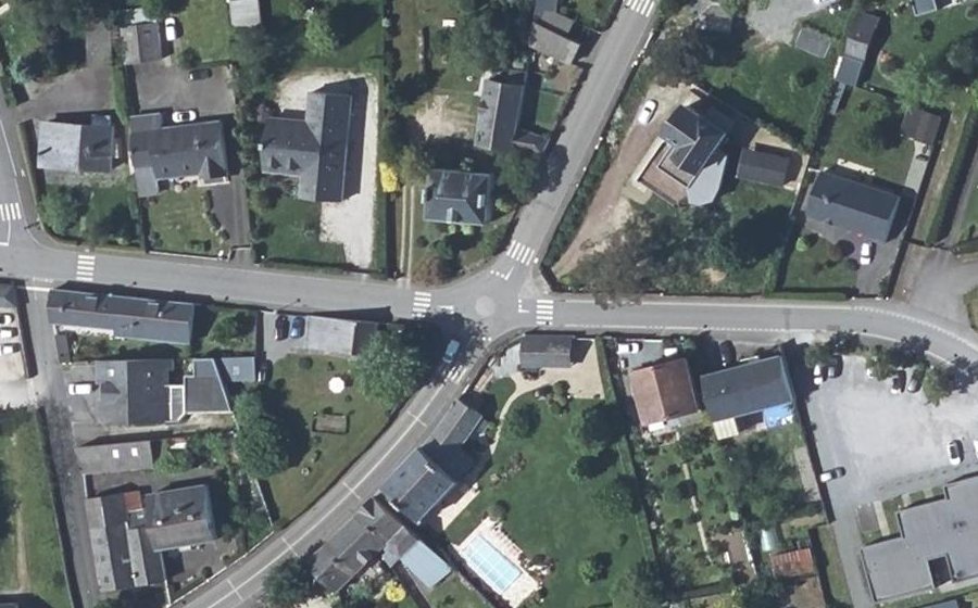 Vue aérienne du Mini-giratoire n°274872362