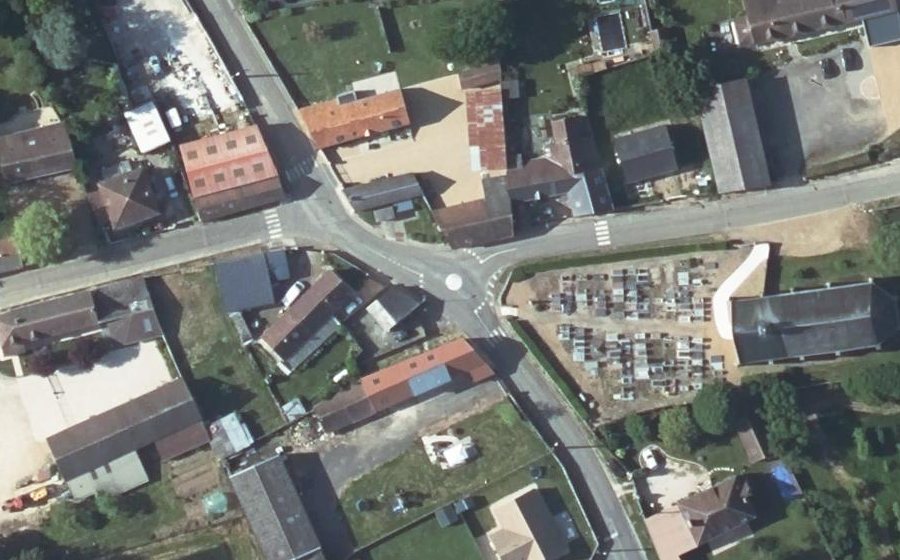 Vue aérienne du Mini-giratoire n°274903947
