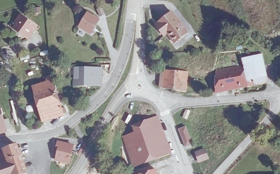 Vue aérienne du Mini-giratoire n°275810583