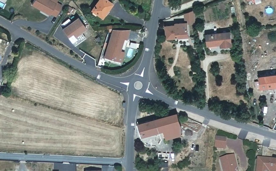 Vue aérienne du Mini-giratoire n°276613888