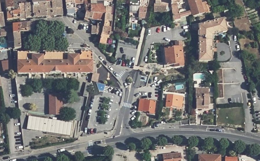 Vue aérienne du Mini-giratoire n°276672674