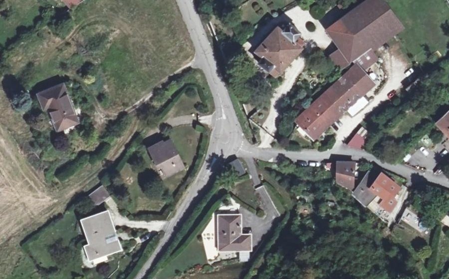 Vue aérienne du Mini-giratoire n°278524477