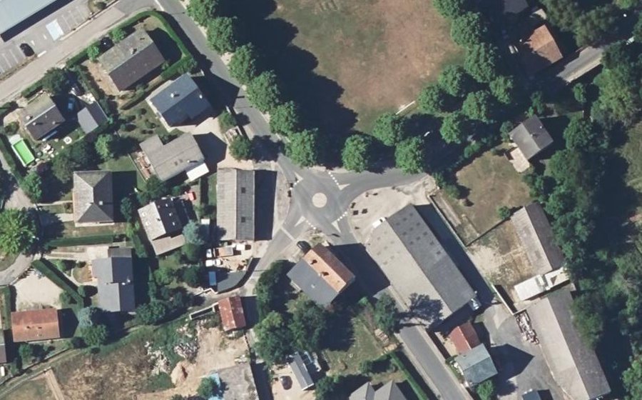 Vue aérienne du Mini-giratoire n°278676845