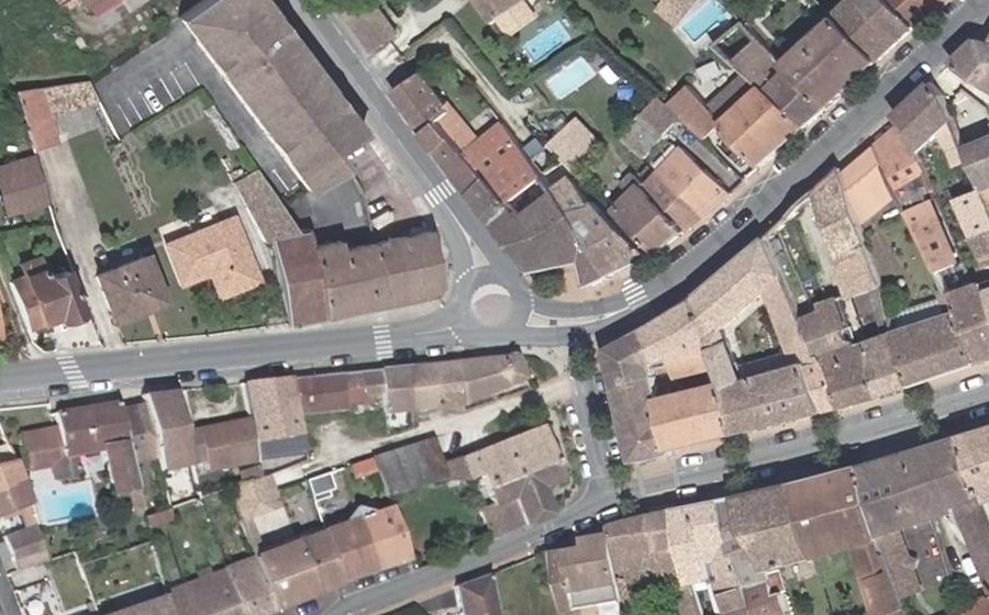 Vue aérienne du Mini-giratoire n°278835149