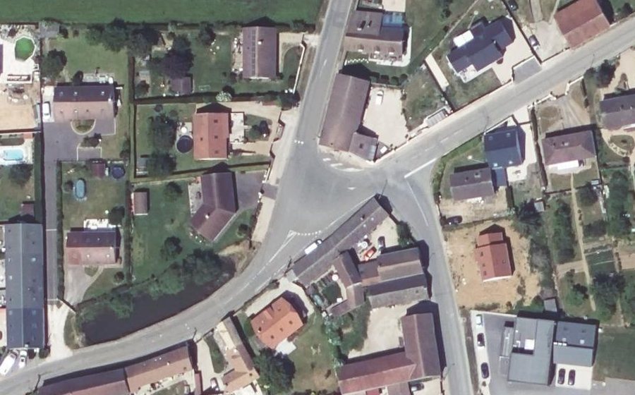 Vue aérienne du Mini-giratoire n°278856325