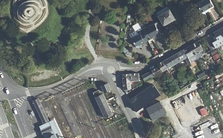 Vue aérienne du Mini-giratoire n°279139084