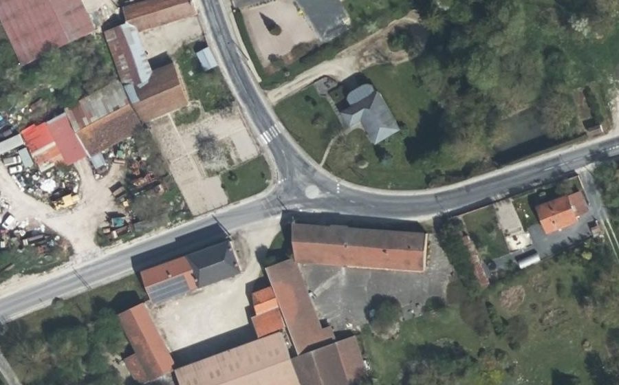 Vue aérienne du Mini-giratoire n°280281641