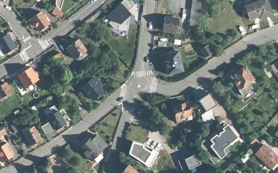 Vue aérienne du Mini-giratoire n°280703982