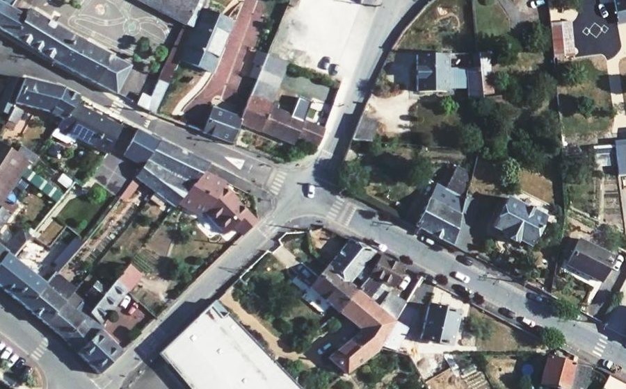 Vue aérienne du Mini-giratoire n°280820607