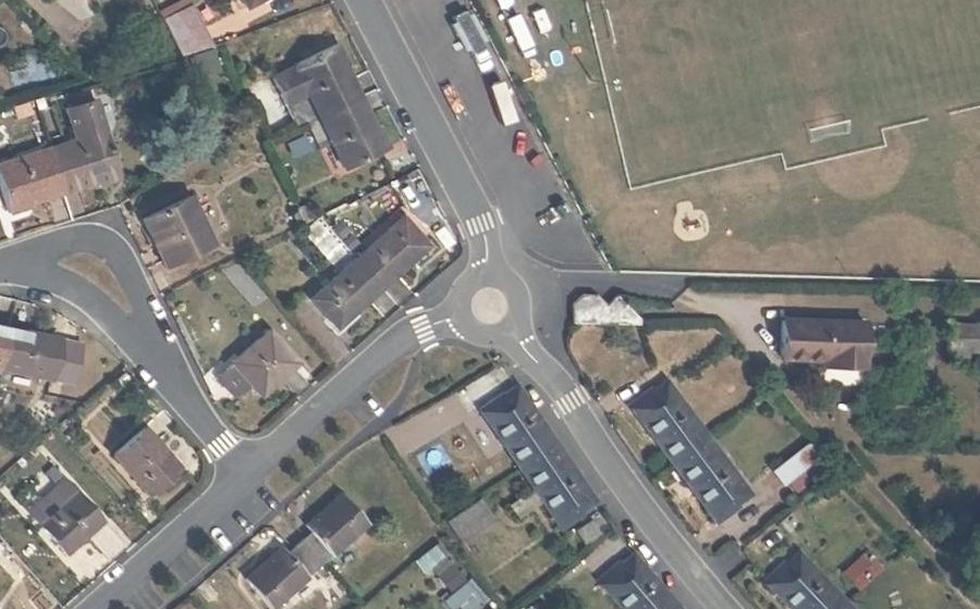 Vue aérienne du Mini-giratoire n°280972147