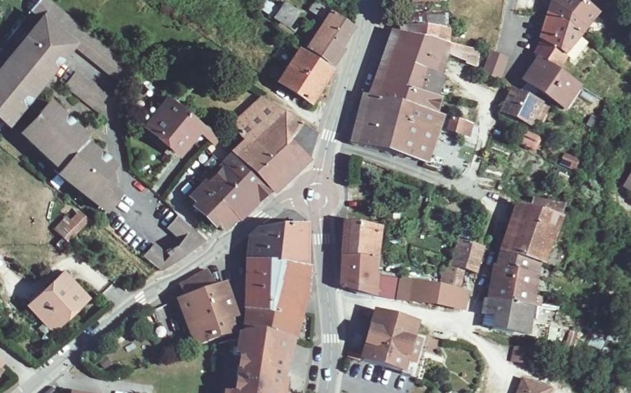 Vue aérienne du Mini-giratoire n°281070331