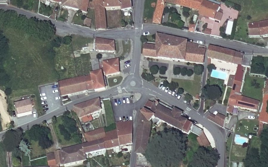 Vue aérienne du Mini-giratoire n°281154572