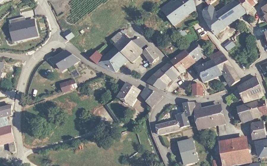 Vue aérienne du Mini-giratoire n°281238663