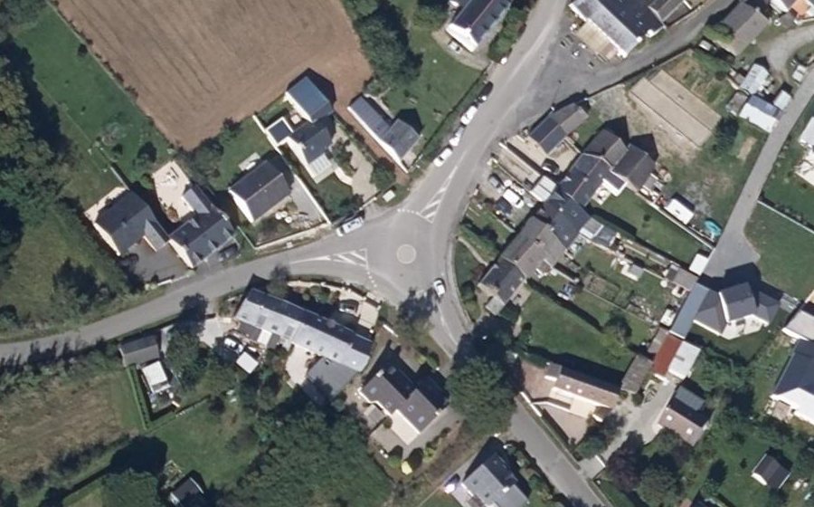 Vue aérienne du Mini-giratoire n°281512954