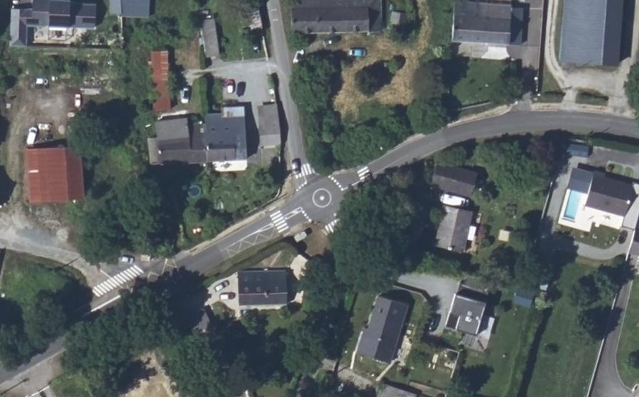 Vue aérienne du Mini-giratoire n°281721710