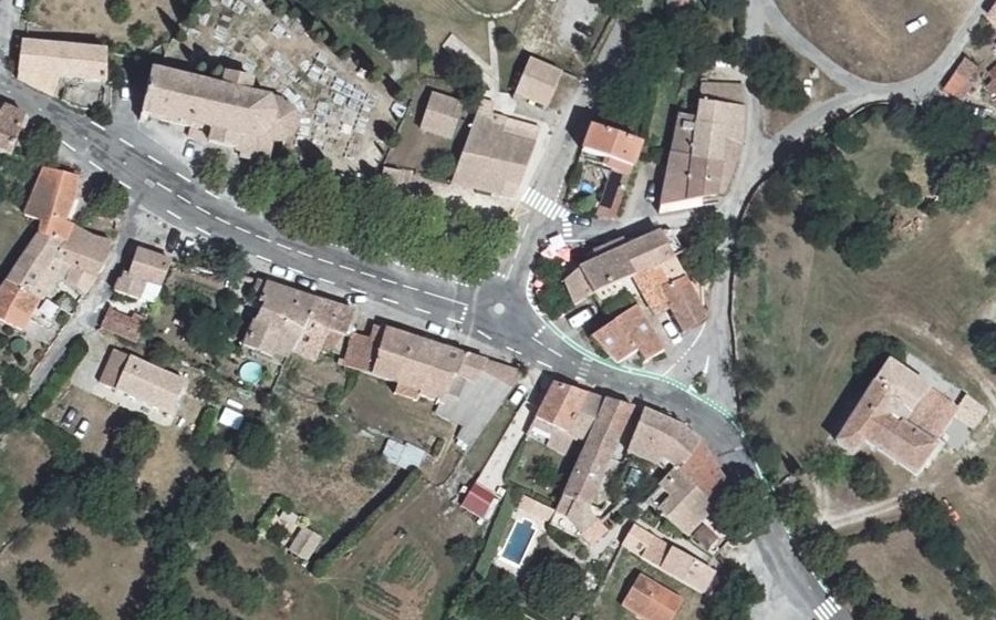 Vue aérienne du Mini-giratoire n°281793698