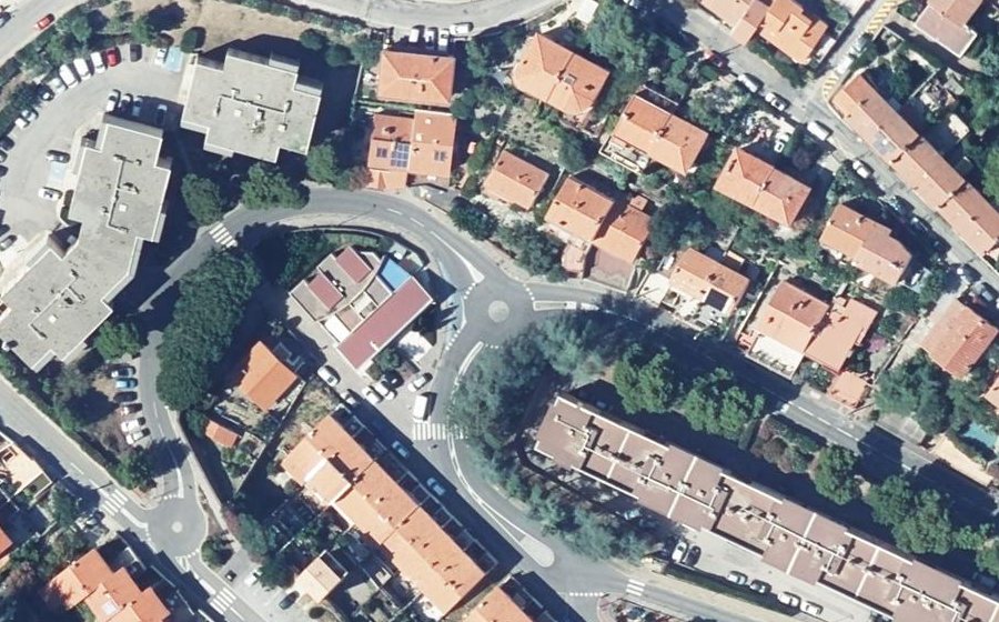 Vue aérienne du Mini-giratoire n°282433471