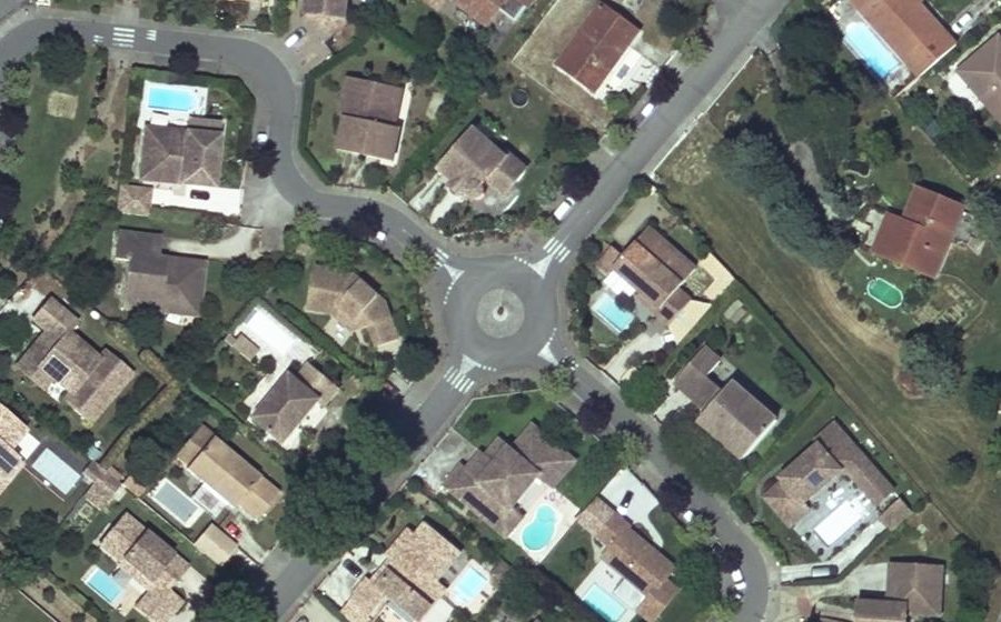 Vue aérienne du Mini-giratoire n°282506952