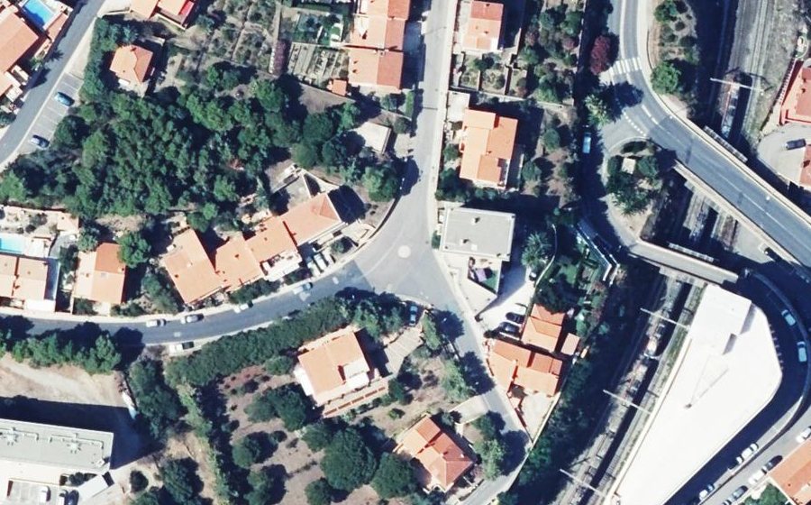 Vue aérienne du Mini-giratoire n°282534684