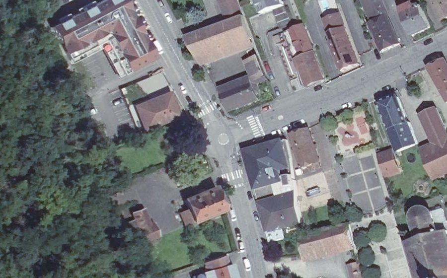 Vue aérienne du Mini-giratoire n°282606081