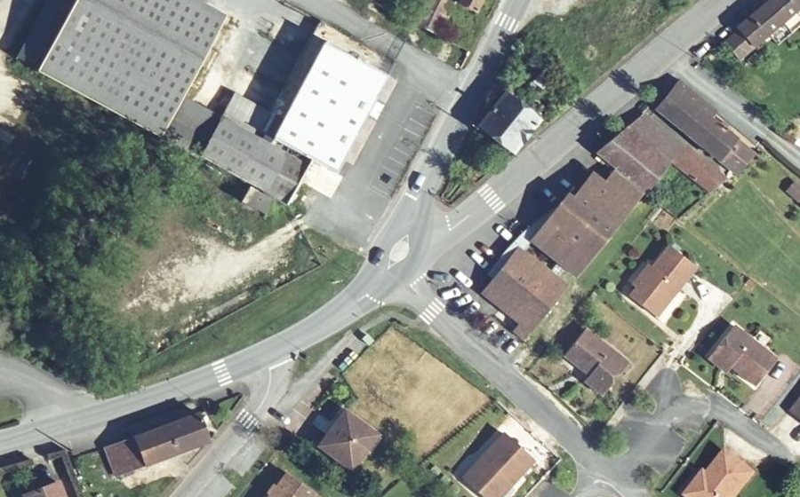 Vue aérienne du Mini-giratoire n°282693966