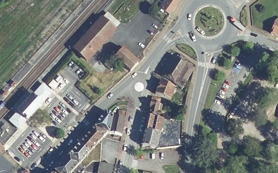 Vue aérienne du Mini-giratoire n°282693977