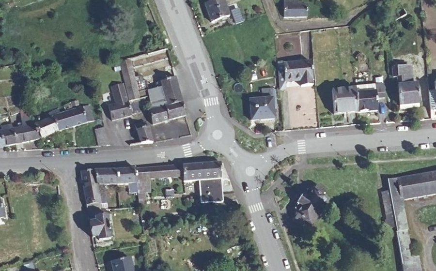 Vue aérienne du Mini-giratoire n°282863298