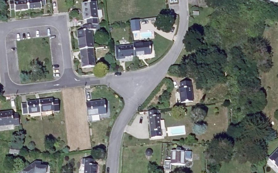 Vue aérienne du Mini-giratoire n°283703508