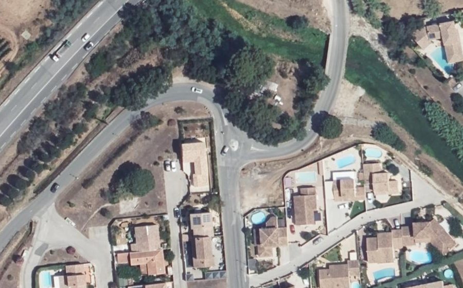 Vue aérienne du Mini-giratoire n°285165256