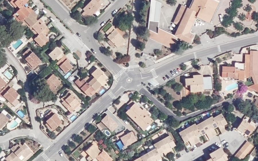 Vue aérienne du Mini-giratoire n°285392225