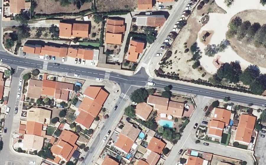 Vue aérienne du Mini-giratoire n°285587809