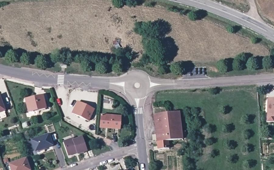 Vue aérienne du Mini-giratoire n°285987711