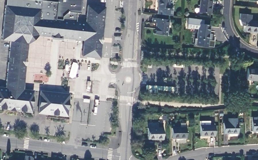 Vue aérienne du Mini-giratoire n°286023298