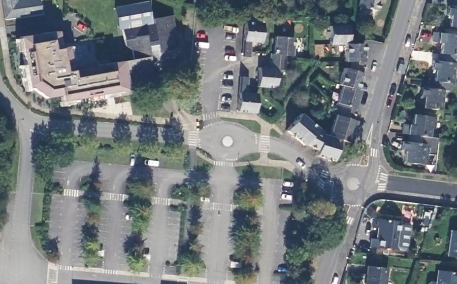 Vue aérienne du Mini-giratoire n°286032470