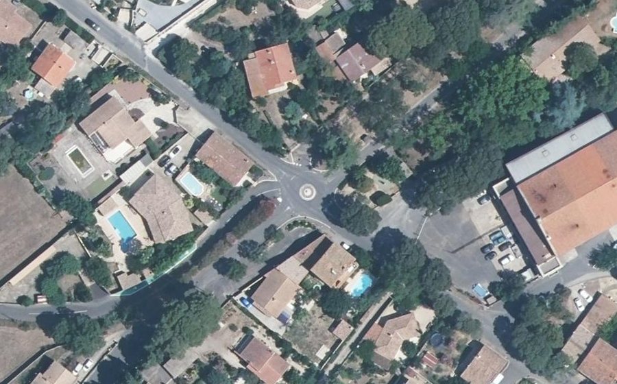 Vue aérienne du Mini-giratoire n°286532331