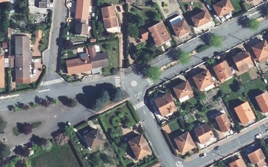 Vue aérienne du Mini-giratoire n°286593930