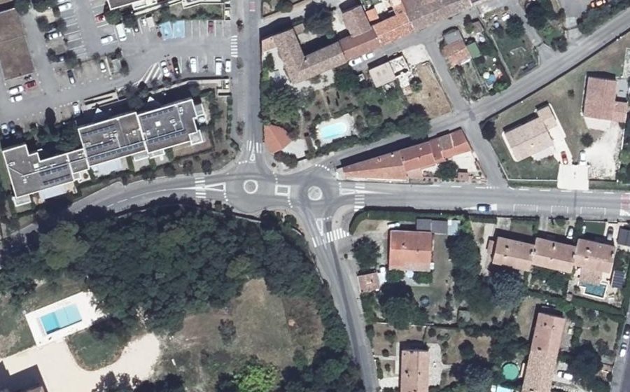 Vue aérienne du Mini-giratoire n°287730636