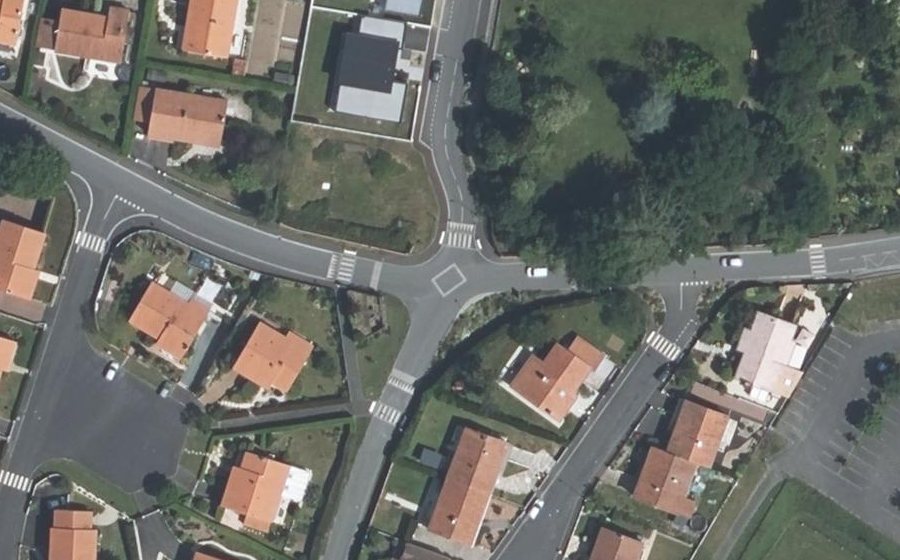 Vue aérienne du Mini-giratoire n°287919921