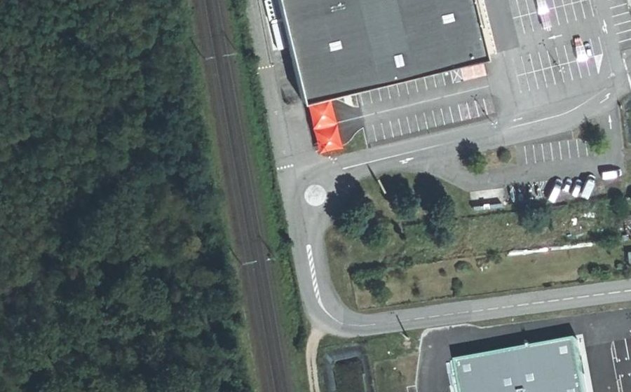 Vue aérienne du Mini-giratoire n°288960757