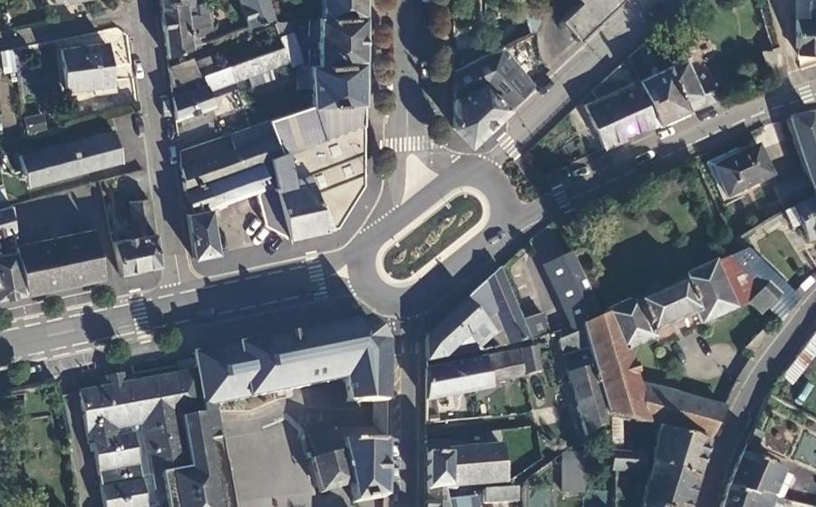 Vue aérienne du Mini-giratoire n°289667682
