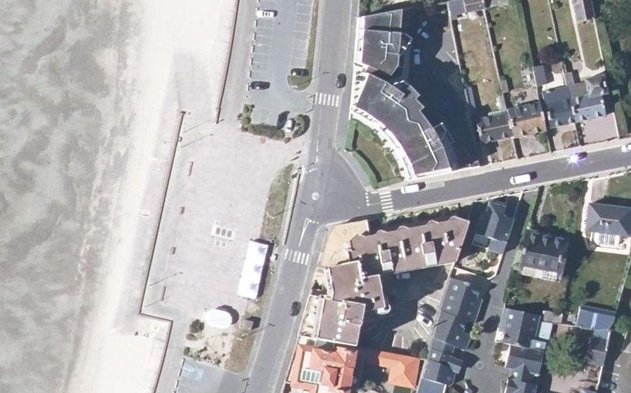 Vue aérienne du Mini-giratoire n°289807655