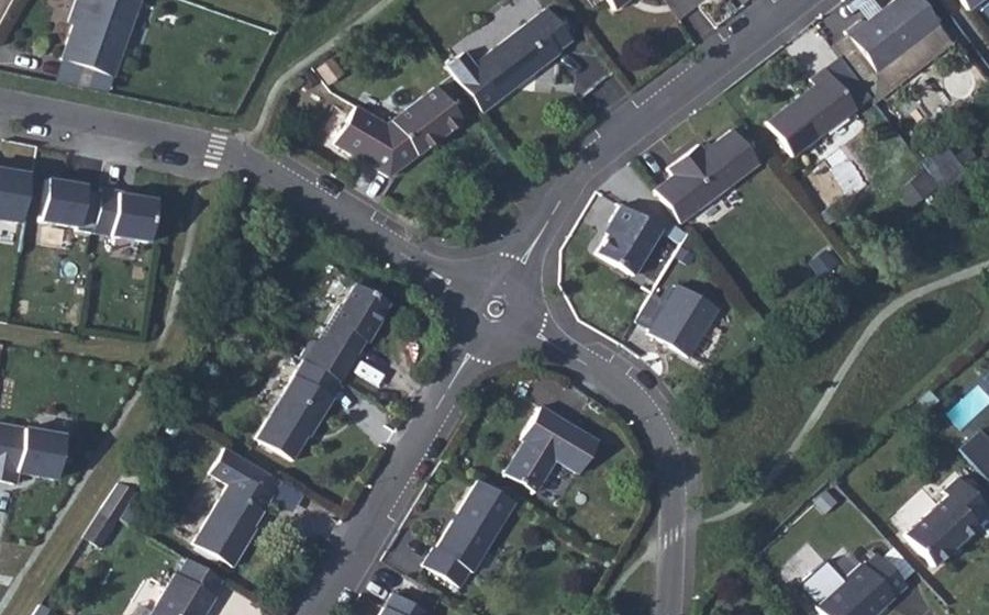 Vue aérienne du Mini-giratoire n°291301292
