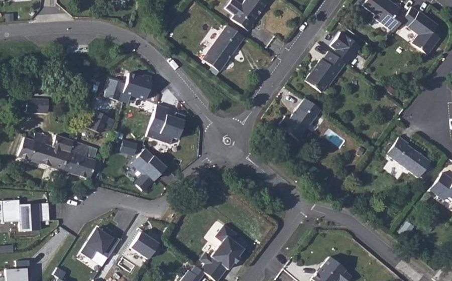 Vue aérienne du Mini-giratoire n°291307599