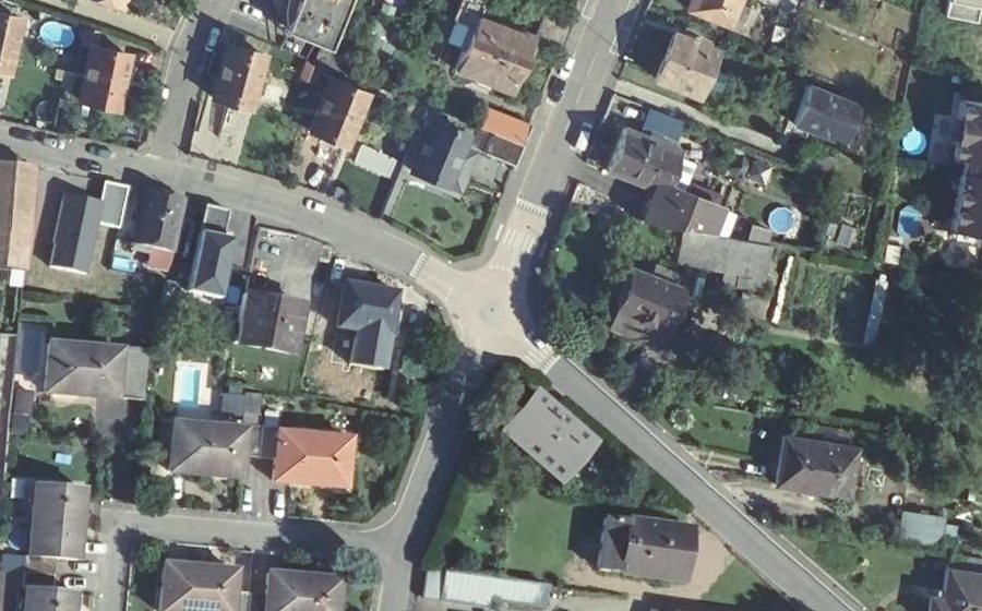 Vue aérienne du Mini-giratoire n°292160788