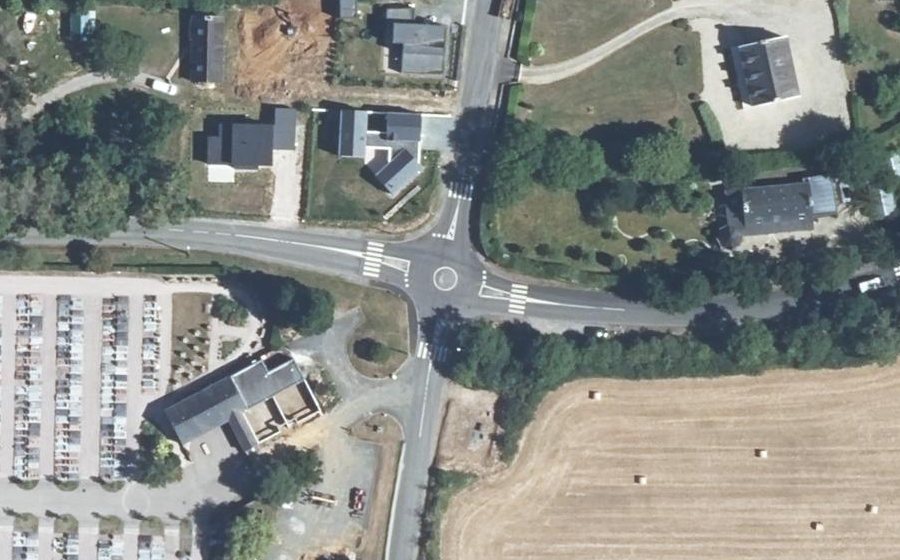 Vue aérienne du Mini-giratoire n°292327339