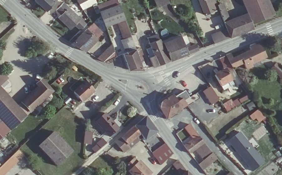 Vue aérienne du Mini-giratoire n°292403837